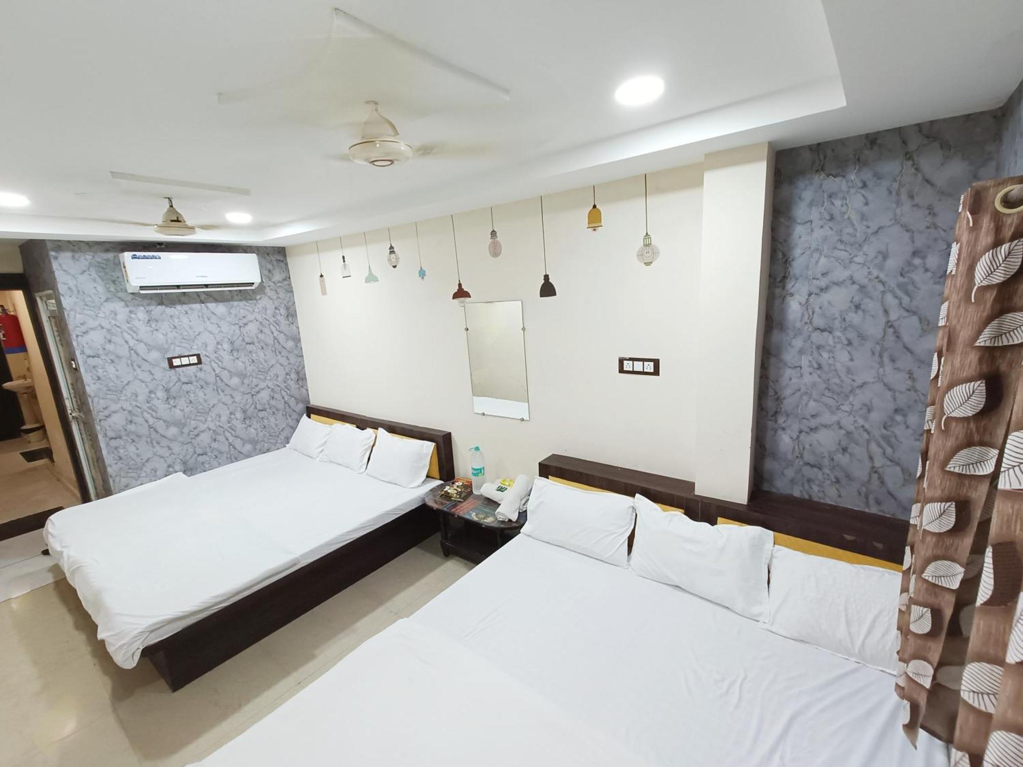 Fabhotel Shipra Uddzsaín Kültér fotó